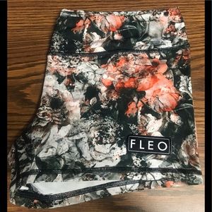 Fleo 3.5 Grunge Flower